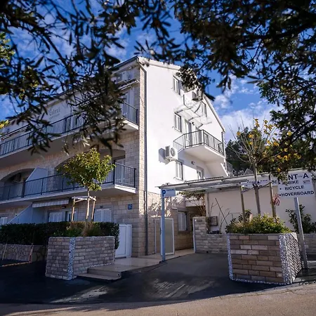 Kalina Deluxe Apartman