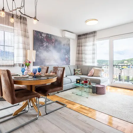 Kalina Deluxe Apartman *