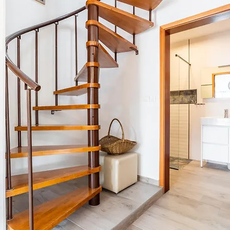 Kalina Deluxe Appartamento